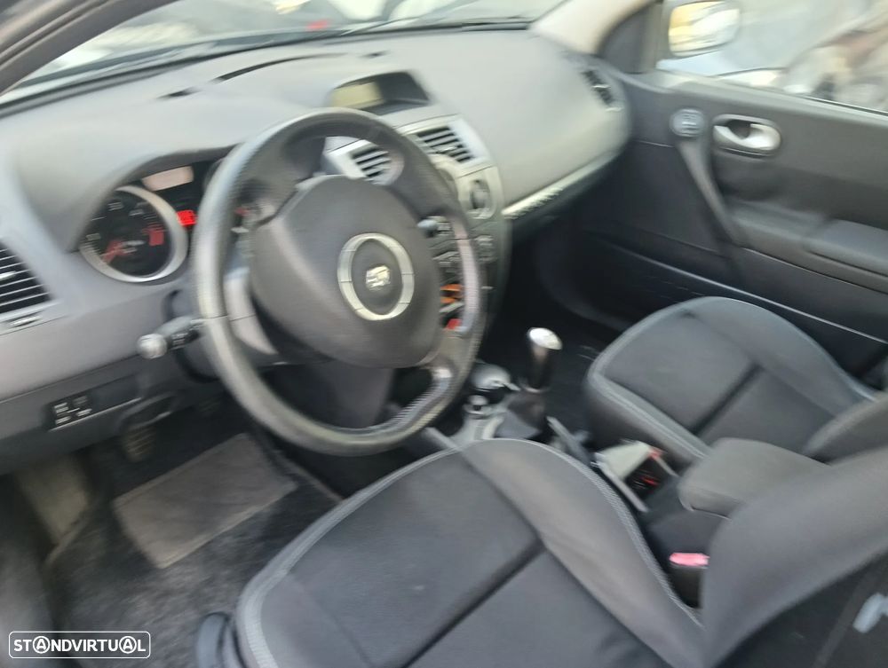 Renault Mégane Break 1.5 dCi Extreme - 6