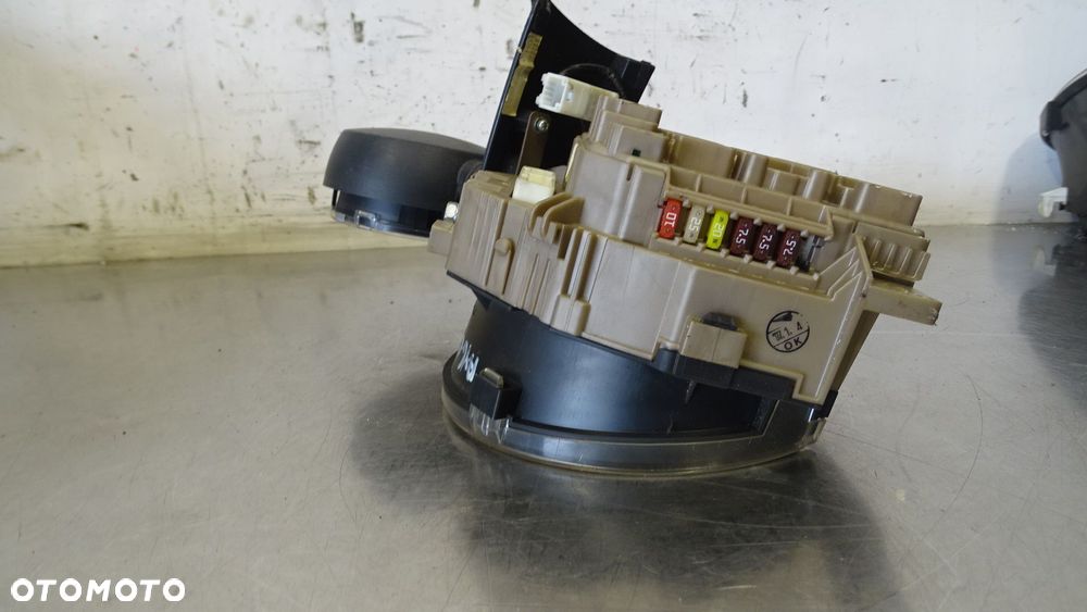 LICZNIK OBROTOMIERZ TOYOTA AYGO 1.0 83800-0H011-A   83270-0H010-A - 7
