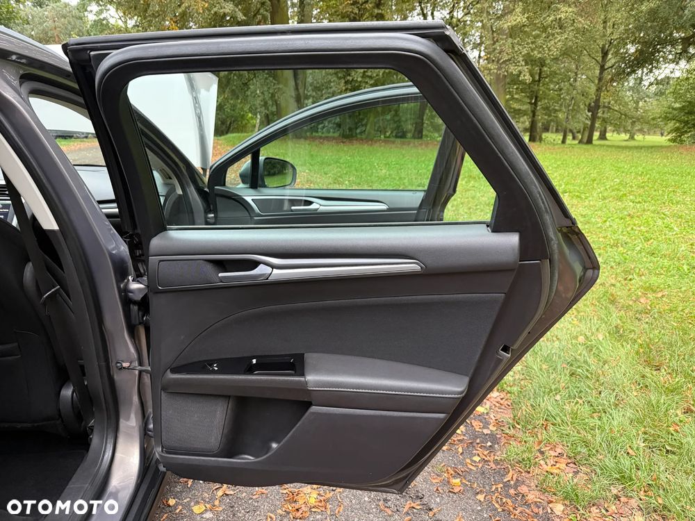 Ford Mondeo 2.0 TDCi ECOnetic Edition - 30