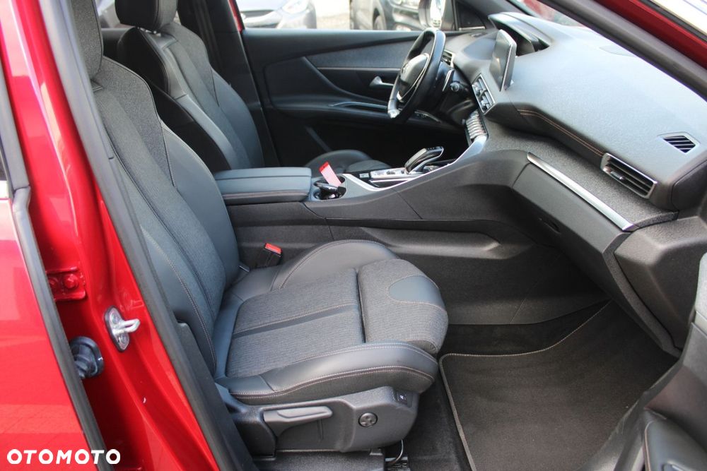 Peugeot 5008 - 22