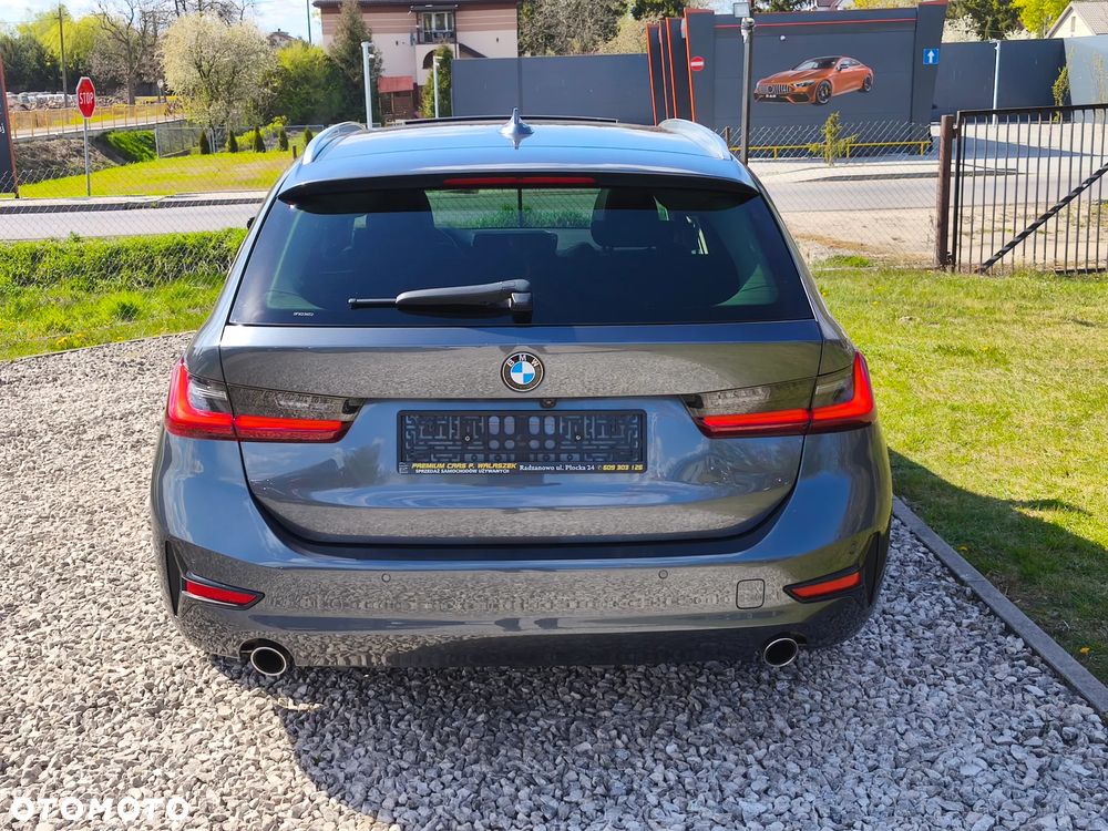 BMW Seria 3 - 16