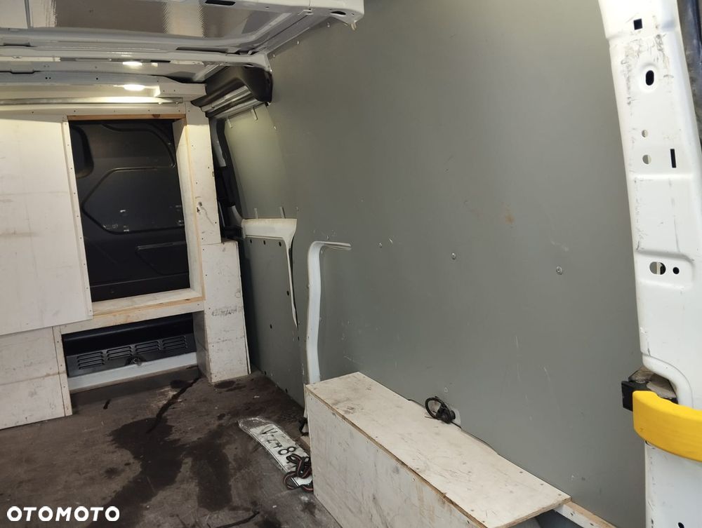 Ford Transit Custom - 6