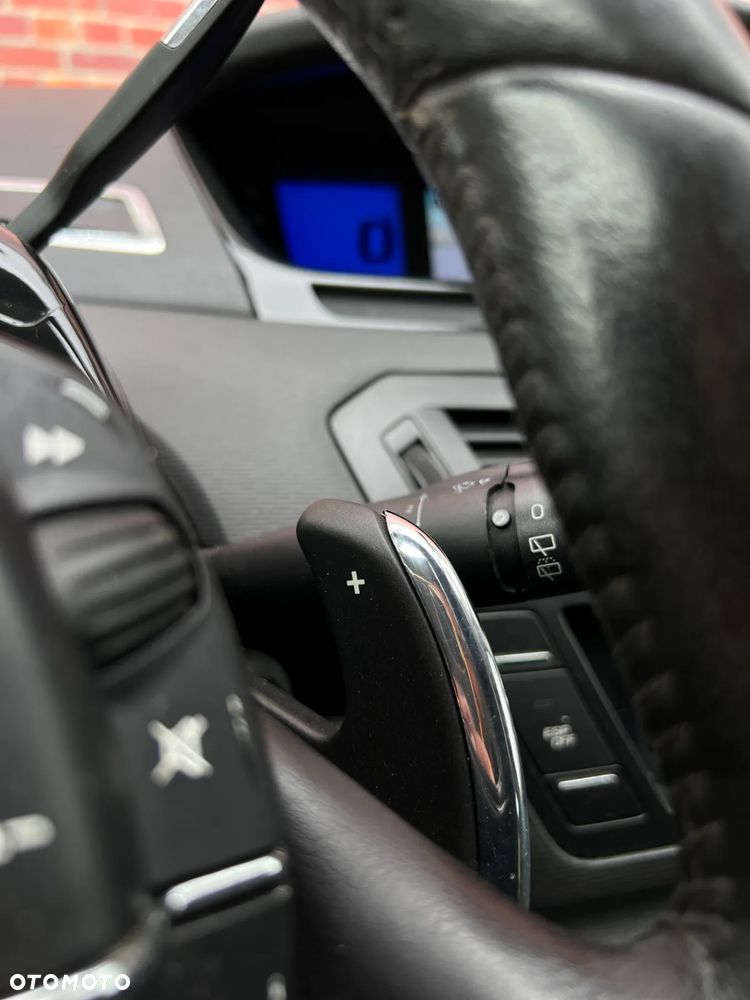 Citroën C4 Picasso - 25