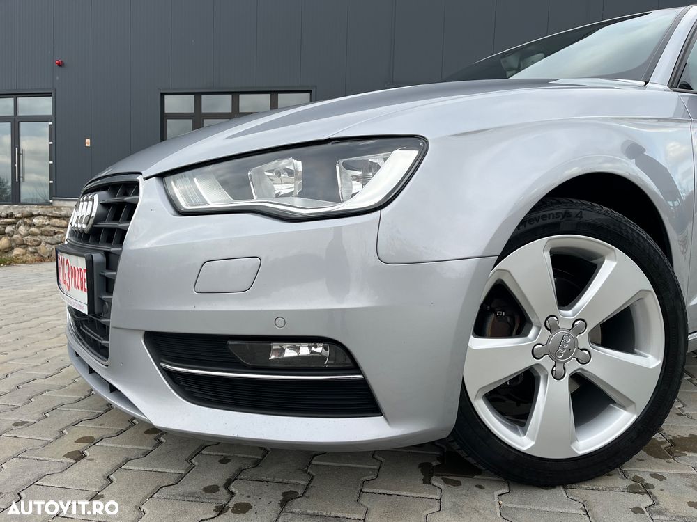 Audi A3 1.6 TDI Sportback S tronic sport - 37