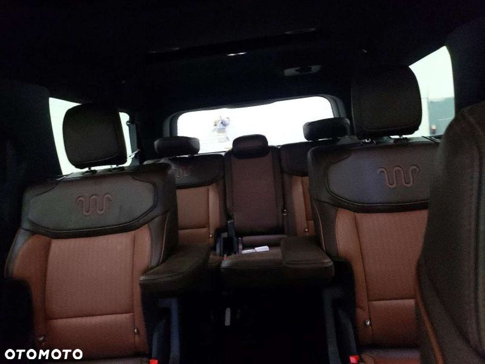 Ford Expedition - 11