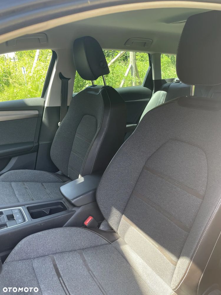 Seat Leon 1.5 eTSI Xcellence DSG - 12