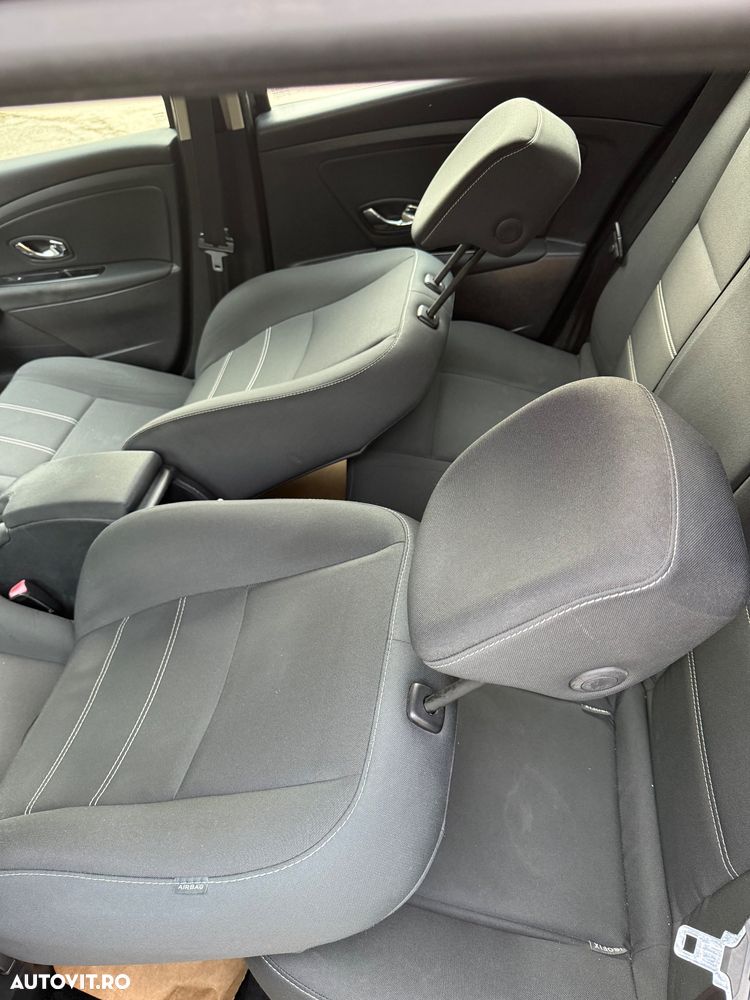 Renault Megane ENERGY dCi 110 Start & Stop Dynamique - 13