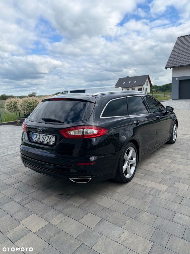 Ford Mondeo 2.0 TDCi STart-Stopp PowerShift-Aut Titanium - 4