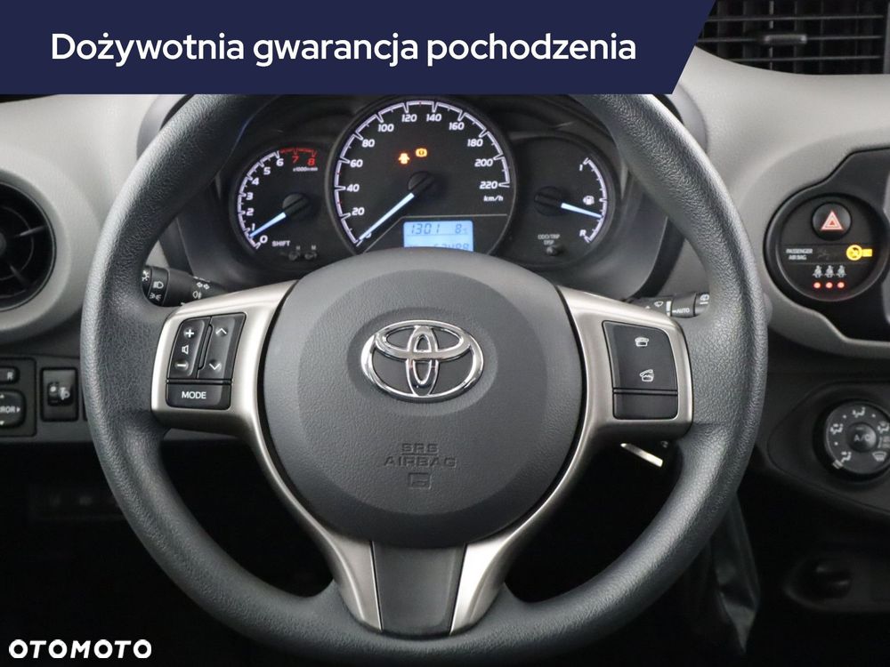 Toyota Yaris - 17