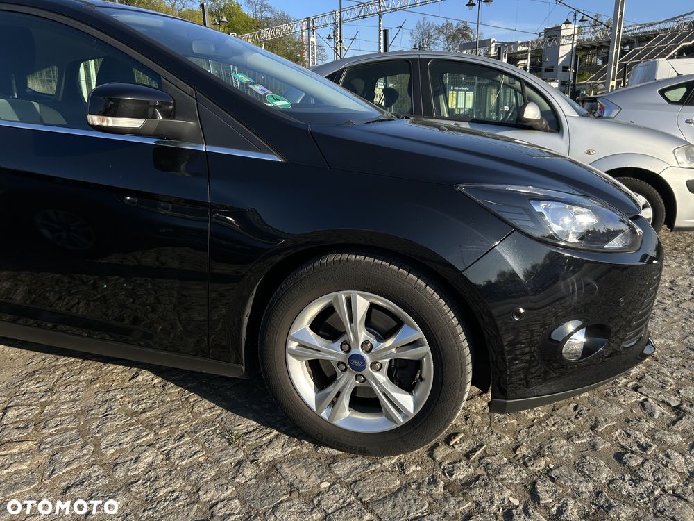 Ford Focus 1.6 EcoBoost Start-Stopp-System Champions Edition - 33