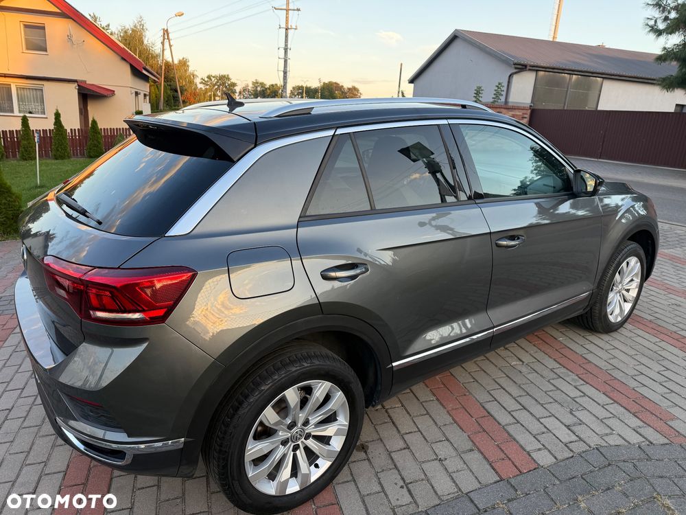 Volkswagen T-Roc - 4