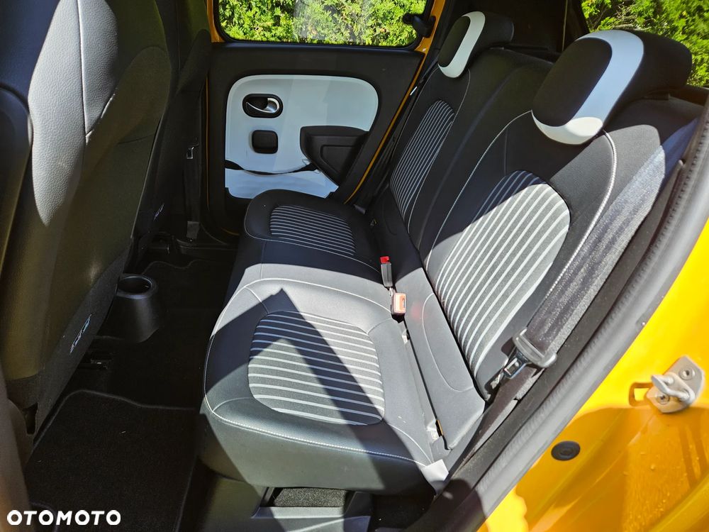 Renault Twingo TCe 90 EDC INTENS - 11