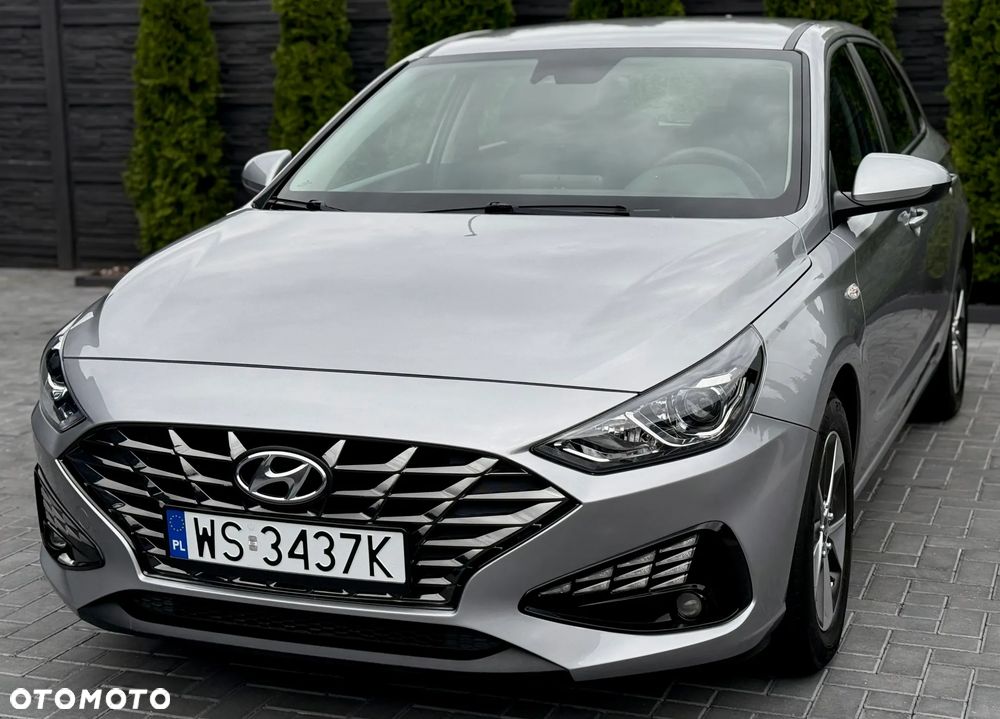Hyundai i30 1.5 DPI Comfort - 9