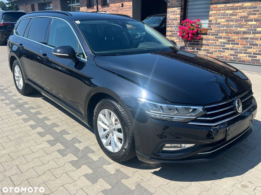 Volkswagen Passat 2.0 TDI SCR Business - 3