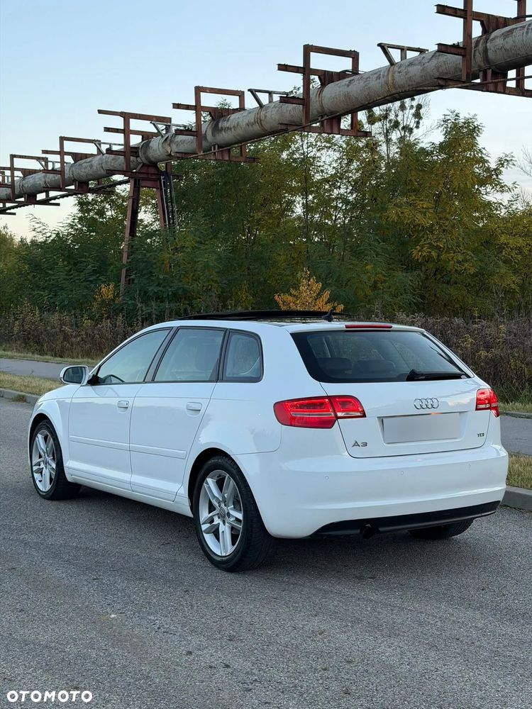 Audi A3 Sportback 2012 photo 4