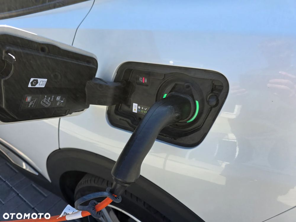 Peugeot 3008 1.6 PureTech GPF Allure S&S EAT8 - 9