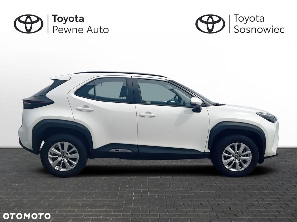 Toyota Yaris Cross Hybrid 1.5 Comfort 4x4 - 7
