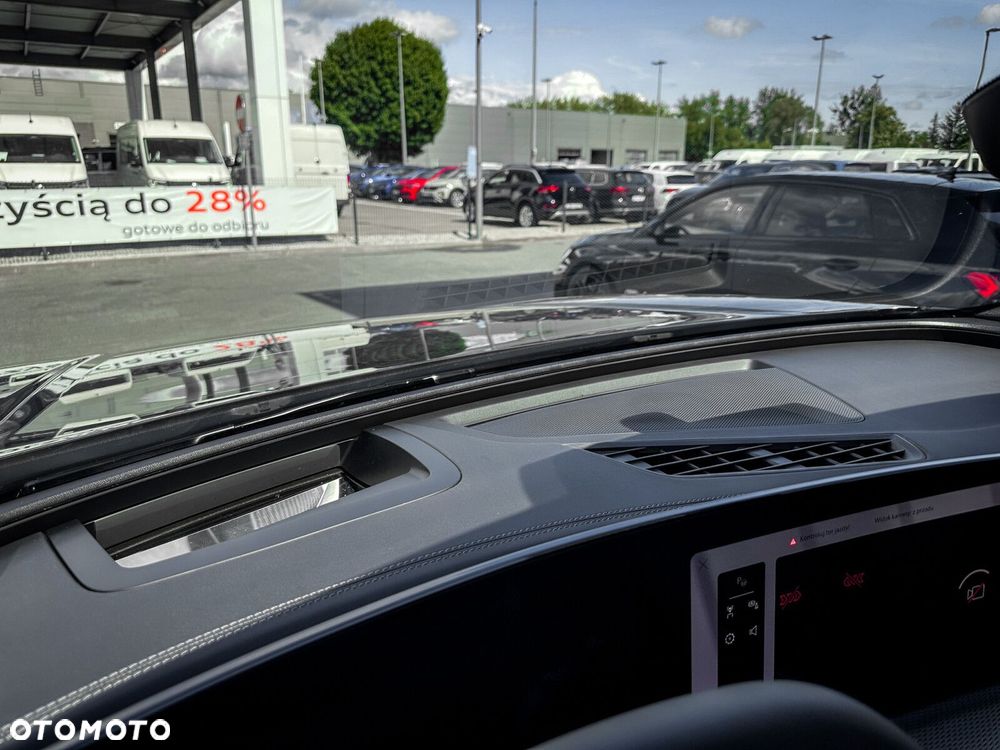 Audi Q5 Sportback - 27