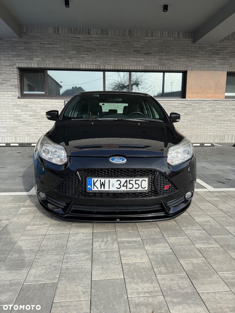 Ford Focus - 2