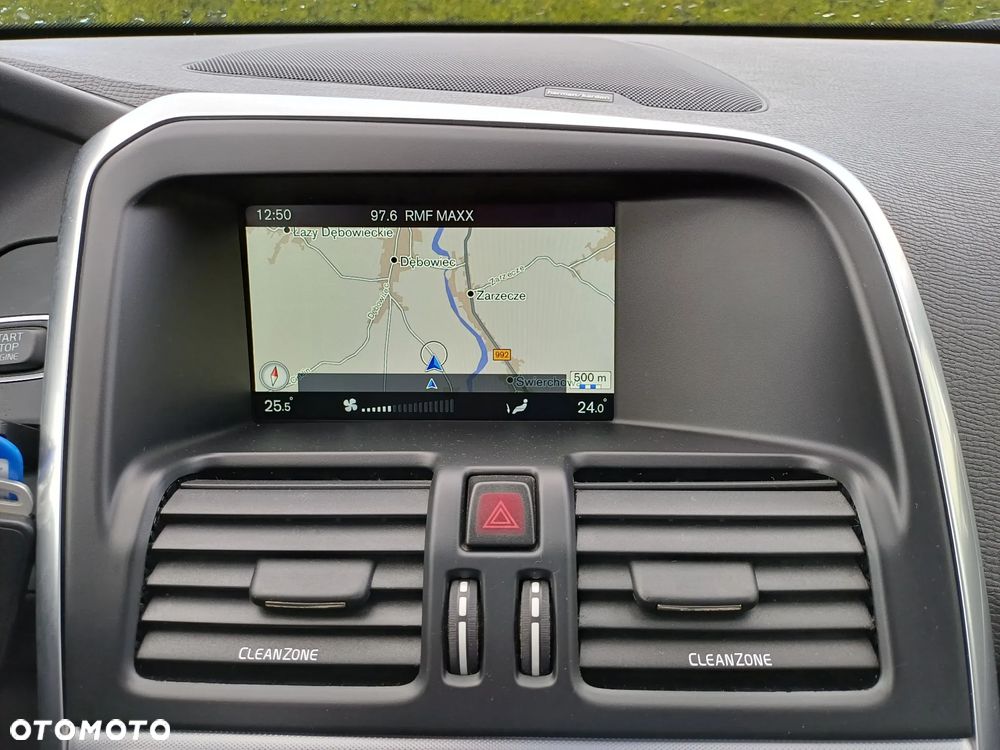 Volvo XC 60 D3 Drive-E Momentum - 10