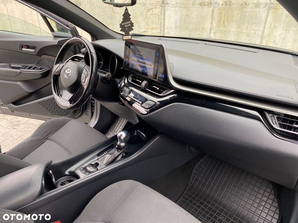 Toyota C-HR 1.8 Hybrid Dynamic - 9