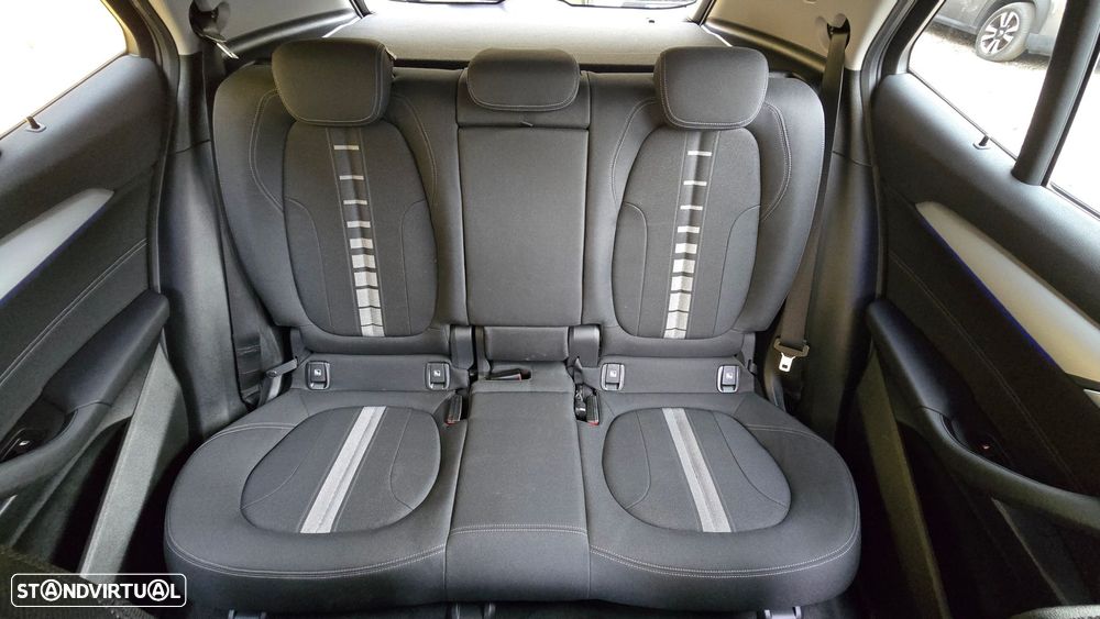 BMW X2 18 d sDrive Auto Advantage - 43