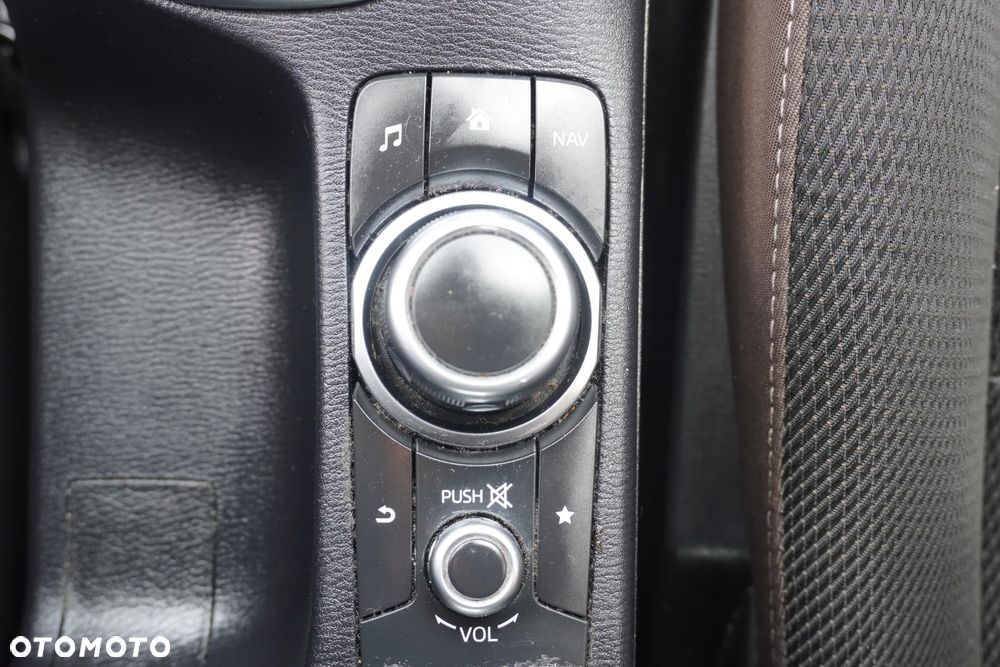 Mazda 2 SKYACTIV-G 90 Exclusive-Line - 28