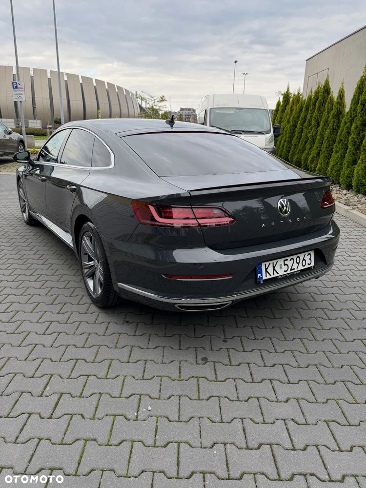 Volkswagen Arteon 2.0 TSI DSG R-Line - 2
