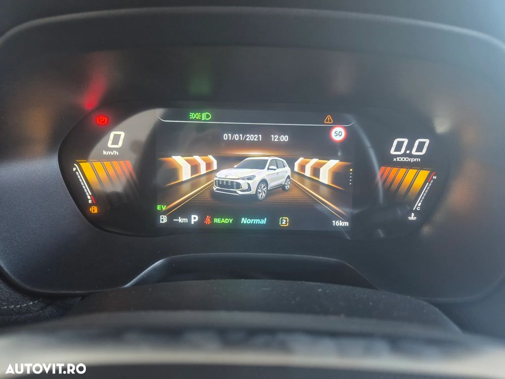 MG ZS HEV Hybrid+ Standard - 10