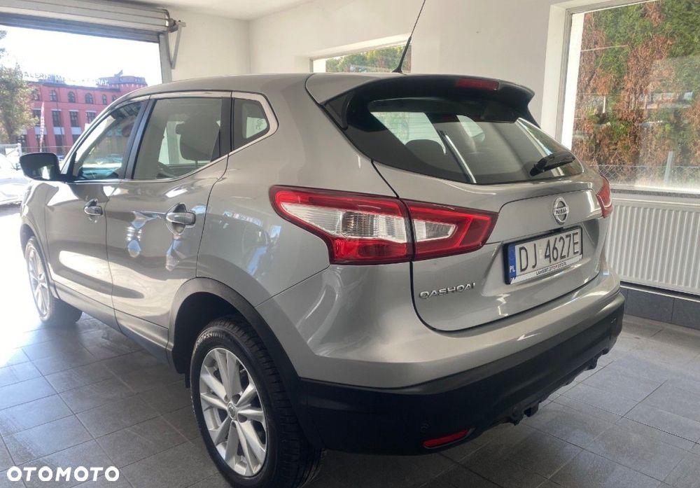 Nissan Qashqai - 4