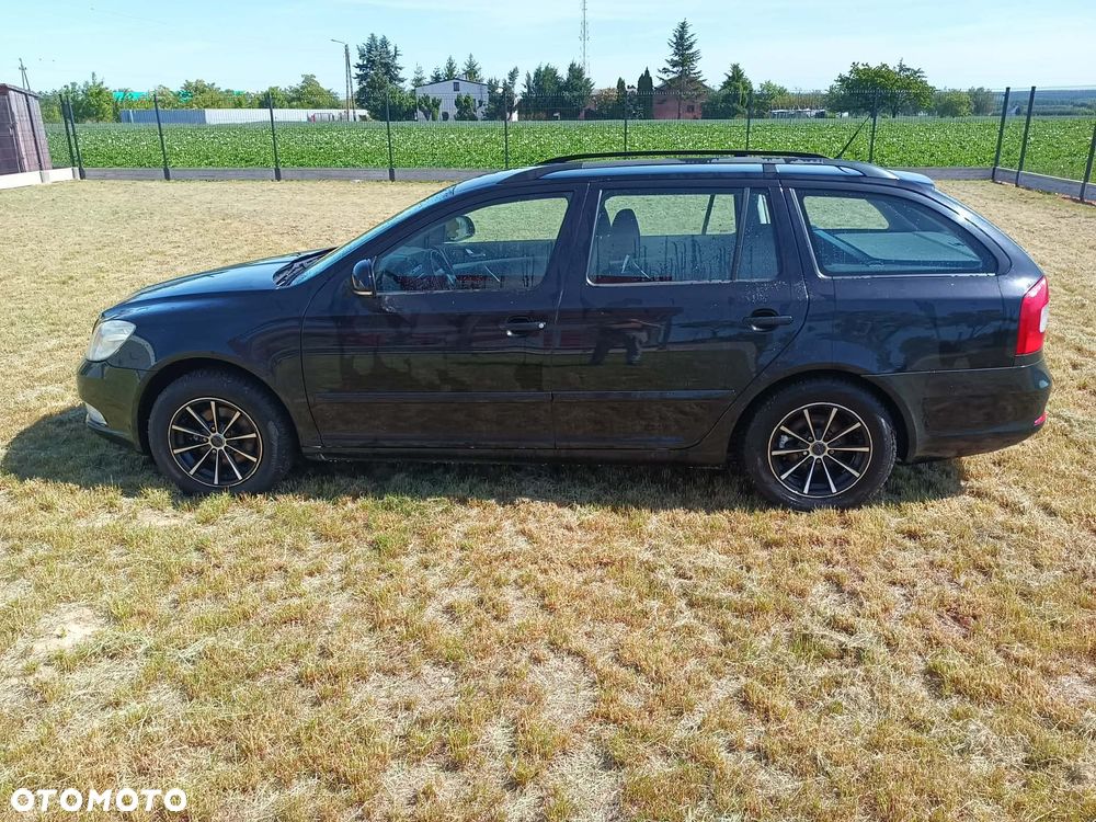 Skoda Octavia - 2