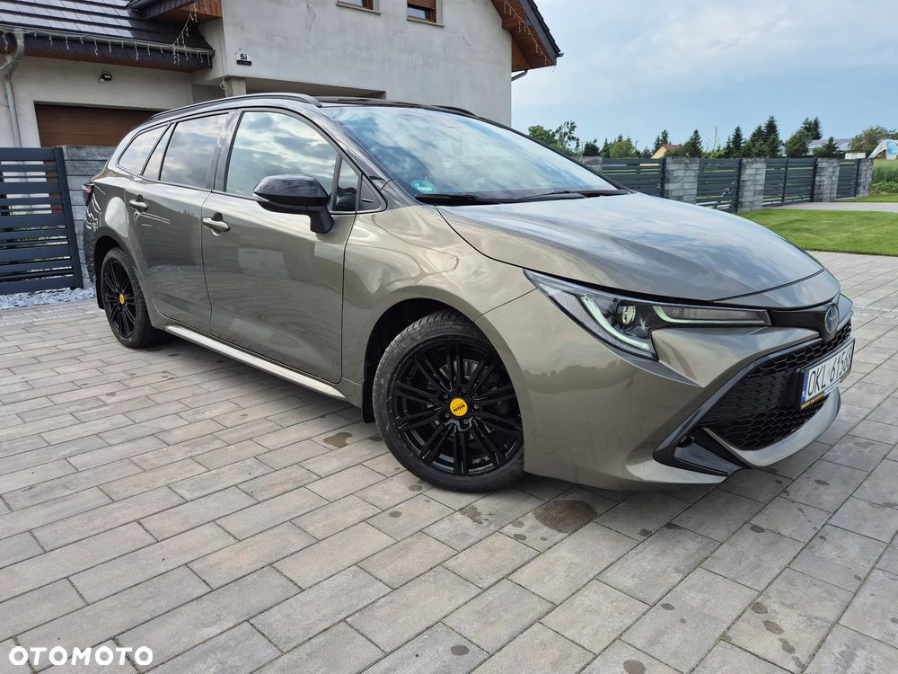 Toyota Corolla - 2