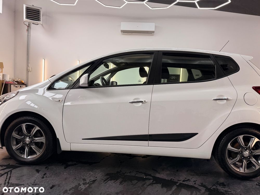 Hyundai ix20 1.6 BlueDrive Classic + - 5