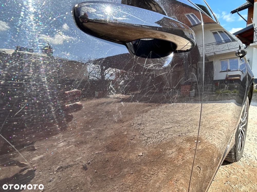 Volvo V40 T2 Momentum - 11