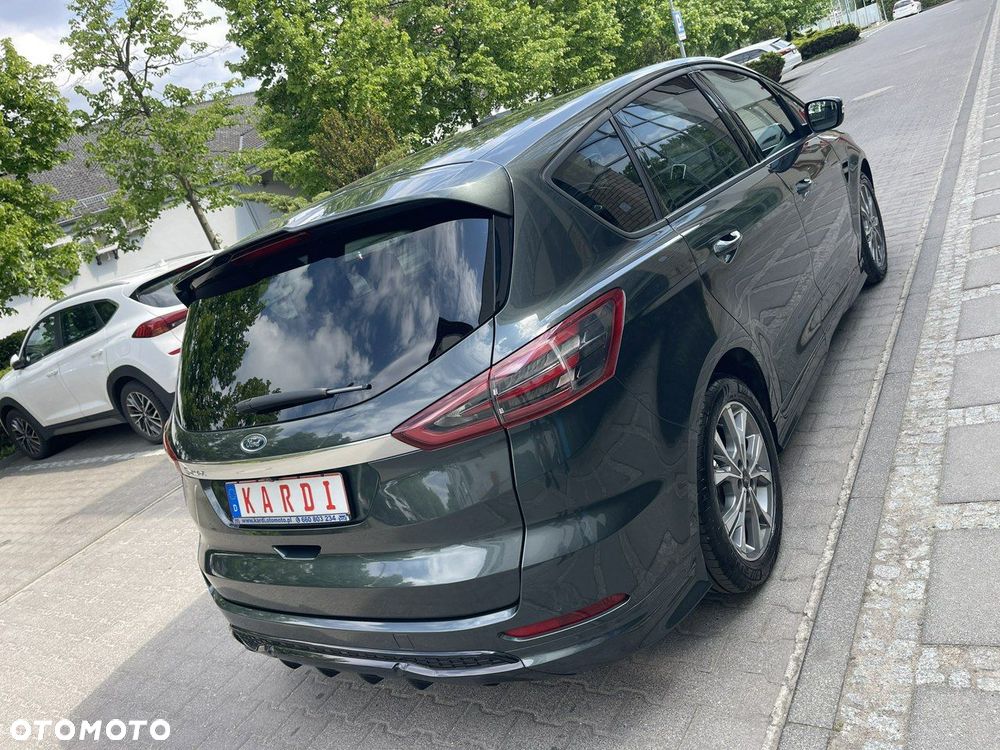 Ford S-Max - 7