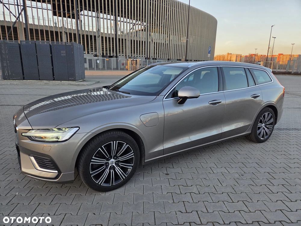 Volvo V60 T6 AWD Recharge Geartronic Inscription Expression - 2