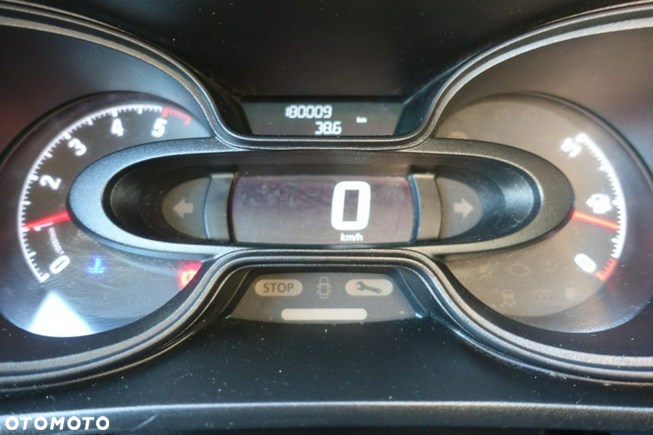 Opel Vivaro - 23