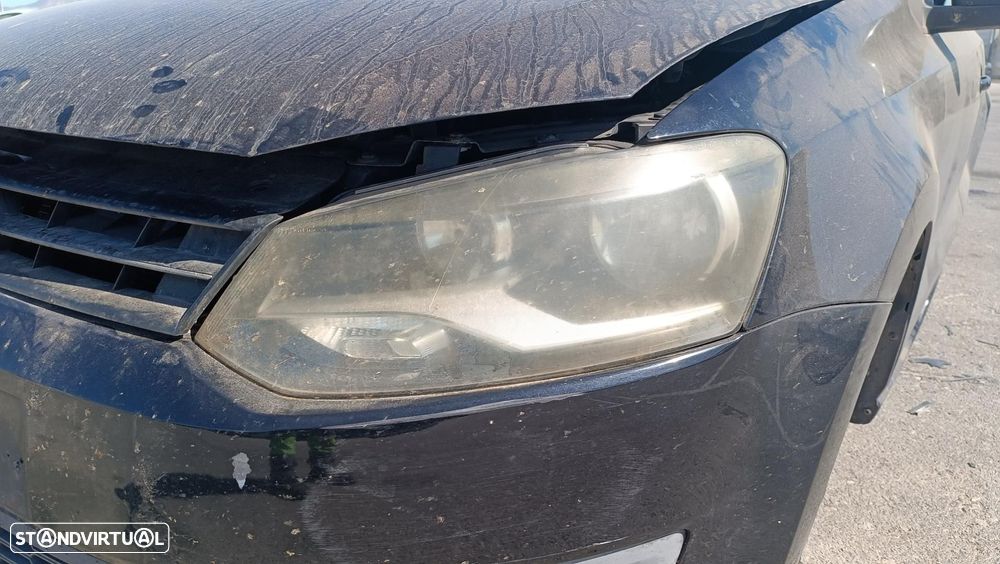 FAROL ESQUERDO VOLKSWAGEN POLO V 6R1 - 1