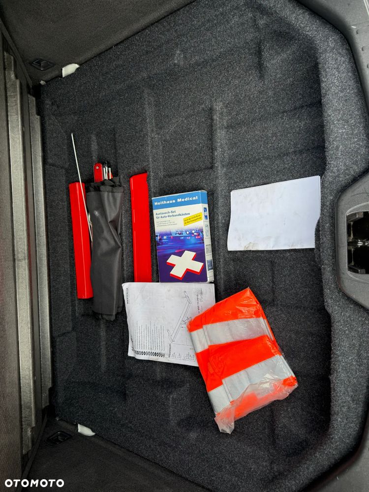 Volvo V60 D3 Momentum - 28