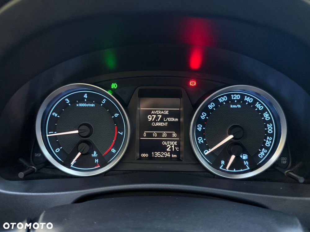 Toyota Auris 1.6 Premium - 12