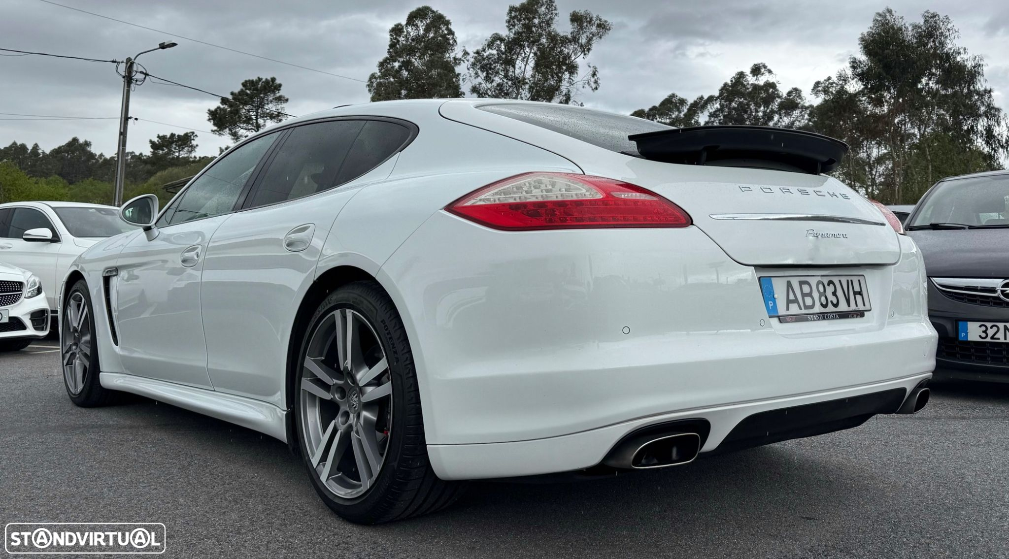 Porsche Panamera Platinum Edition - 3