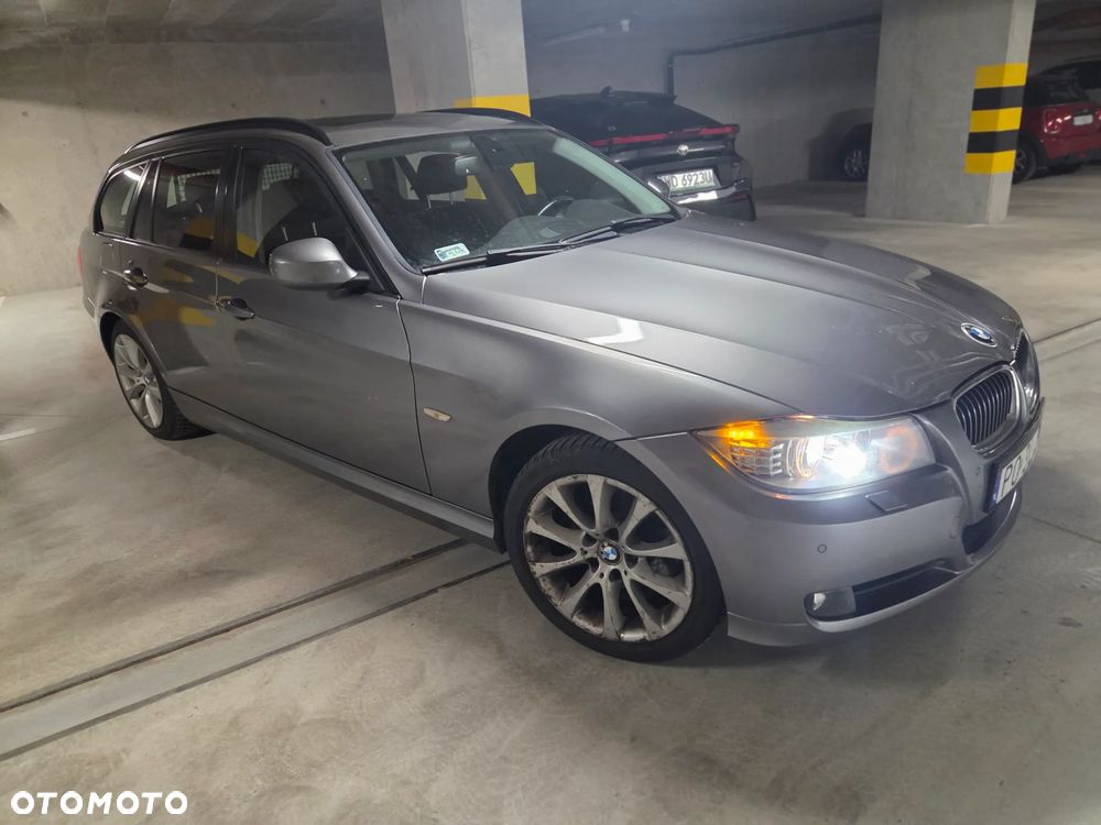 BMW Seria 3 - 1