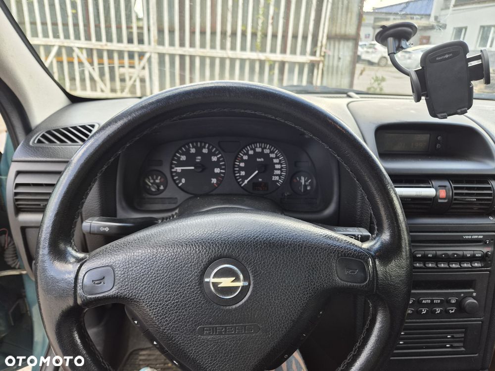 Opel Astra - 5