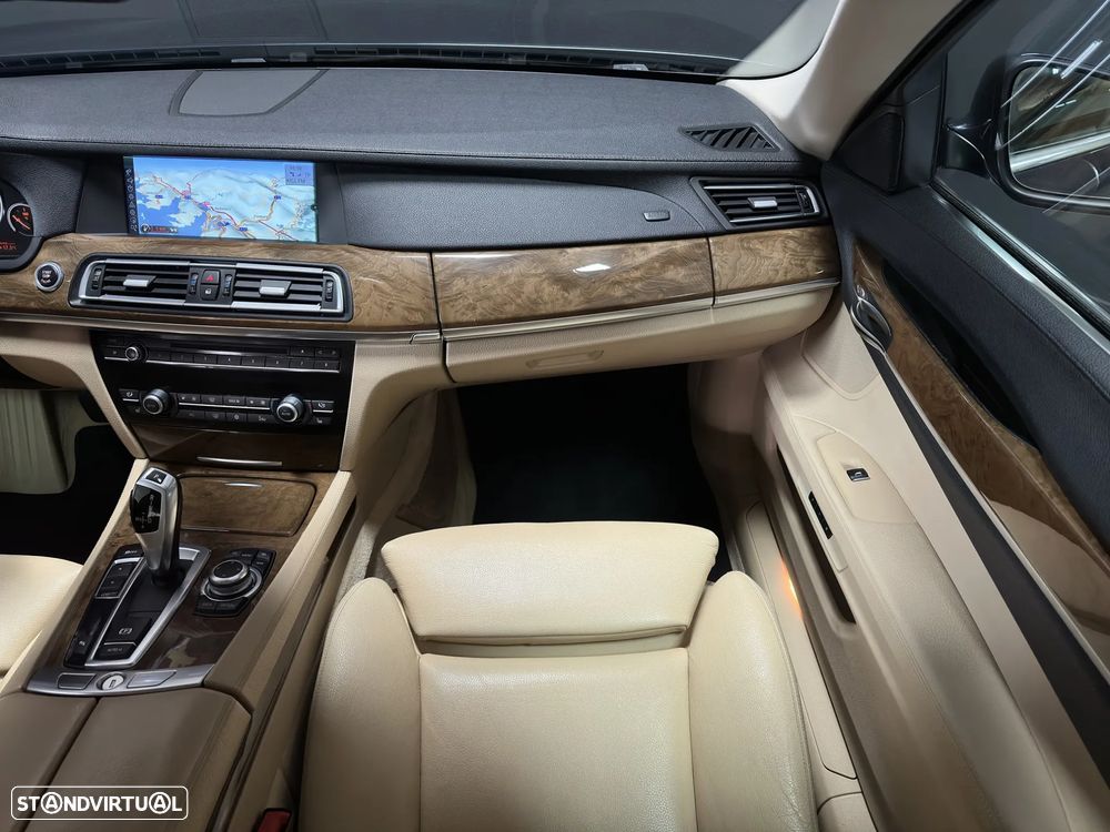 BMW 730 d Blue Performance - 21