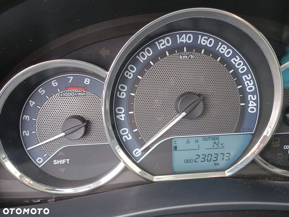 Toyota Corolla 1.6 Premium - 2