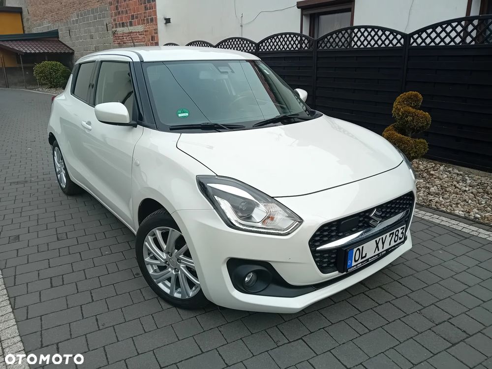Suzuki Swift 1.2 Dualjet Hybrid CVT Comfort - 4