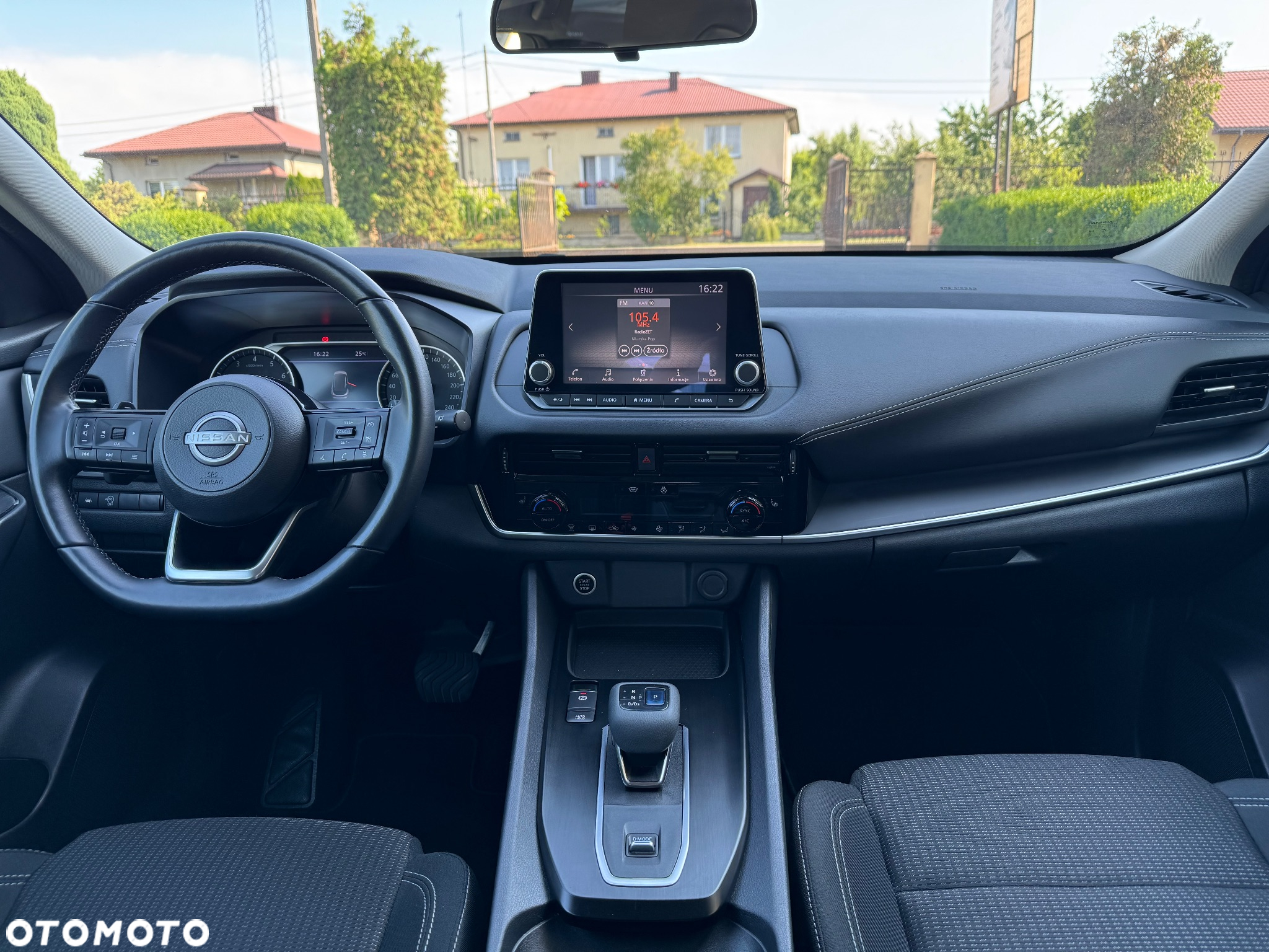 Nissan Qashqai - 11