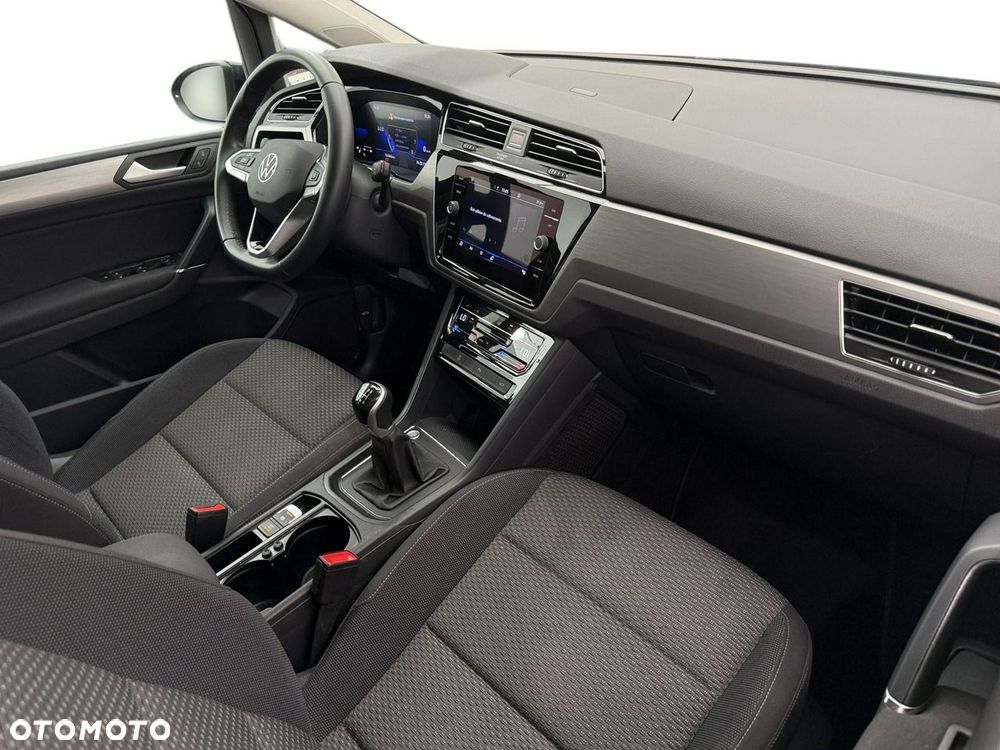Volkswagen Touran 1.5 TSI EVO Comfortline - 15
