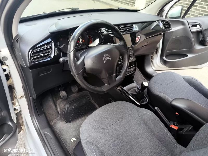 Citroën C3 1.2 VTi Collection — fotografia 10