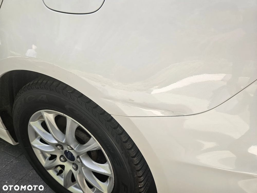 Ford Mondeo Vignale 2.0 Hybrid - 39